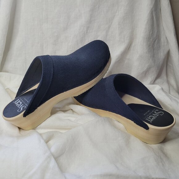 Sven Original Wide Collar Suede Clogs - Picture 1 of 9